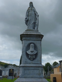 Perhaps the most impressive headstone yet.